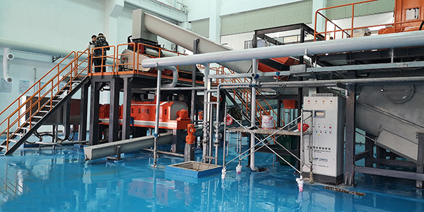 �͏N�����l(f��)�ͽo��ϵ�y(t��ng)